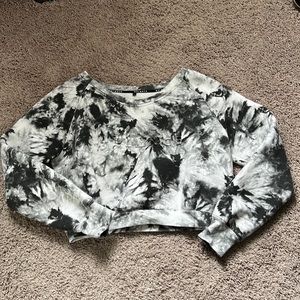 Balance cropped sweater